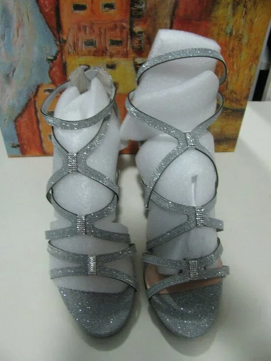 * Bella Vita Silver Sandals 8 1/2 8.5 New in Box $79.99 Glitter Date Strappy - Picture 1 of 7
